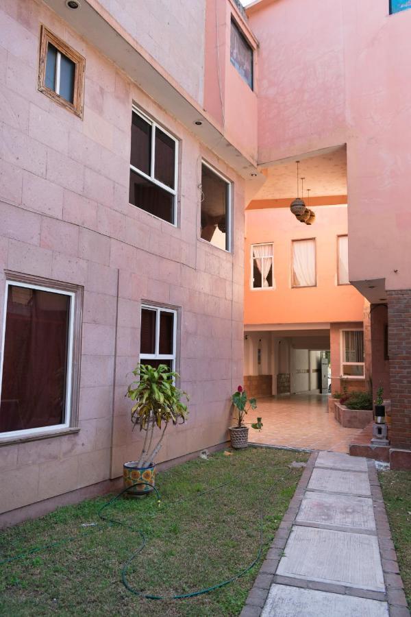 Hotel Alameda Maravatio Maravatío Exterior foto